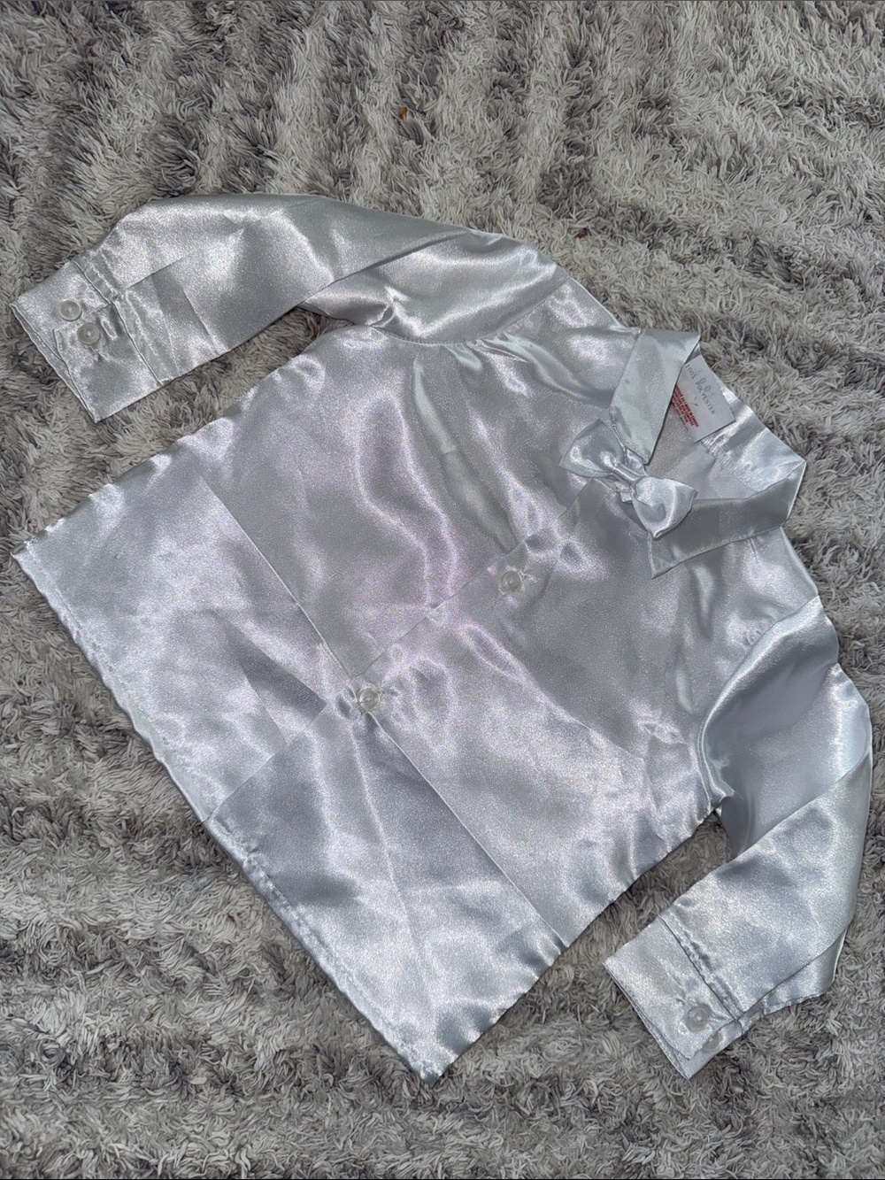 12m or 26lbs Vibtqge Zighi boys White Satin Button-Up Shirt with Bow Detail